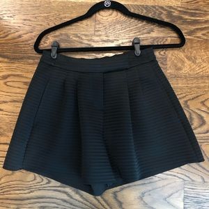 Maje Short size 1